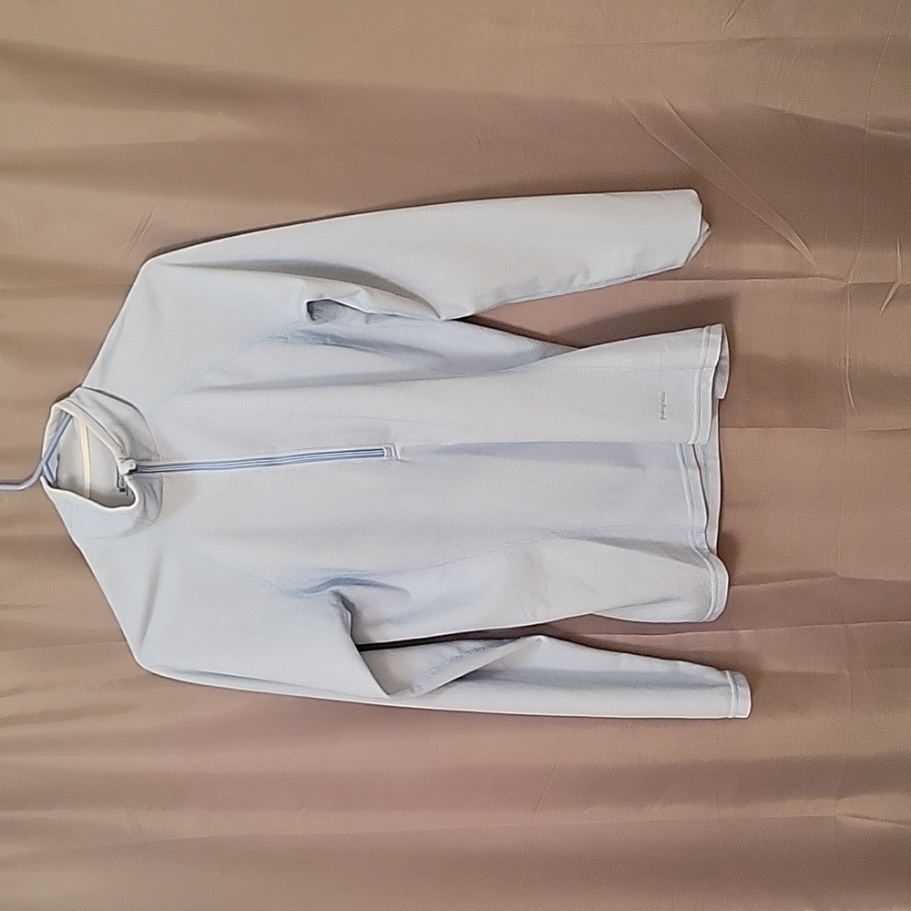 Used womens Patagonia base layer capilene M light blue half zip
